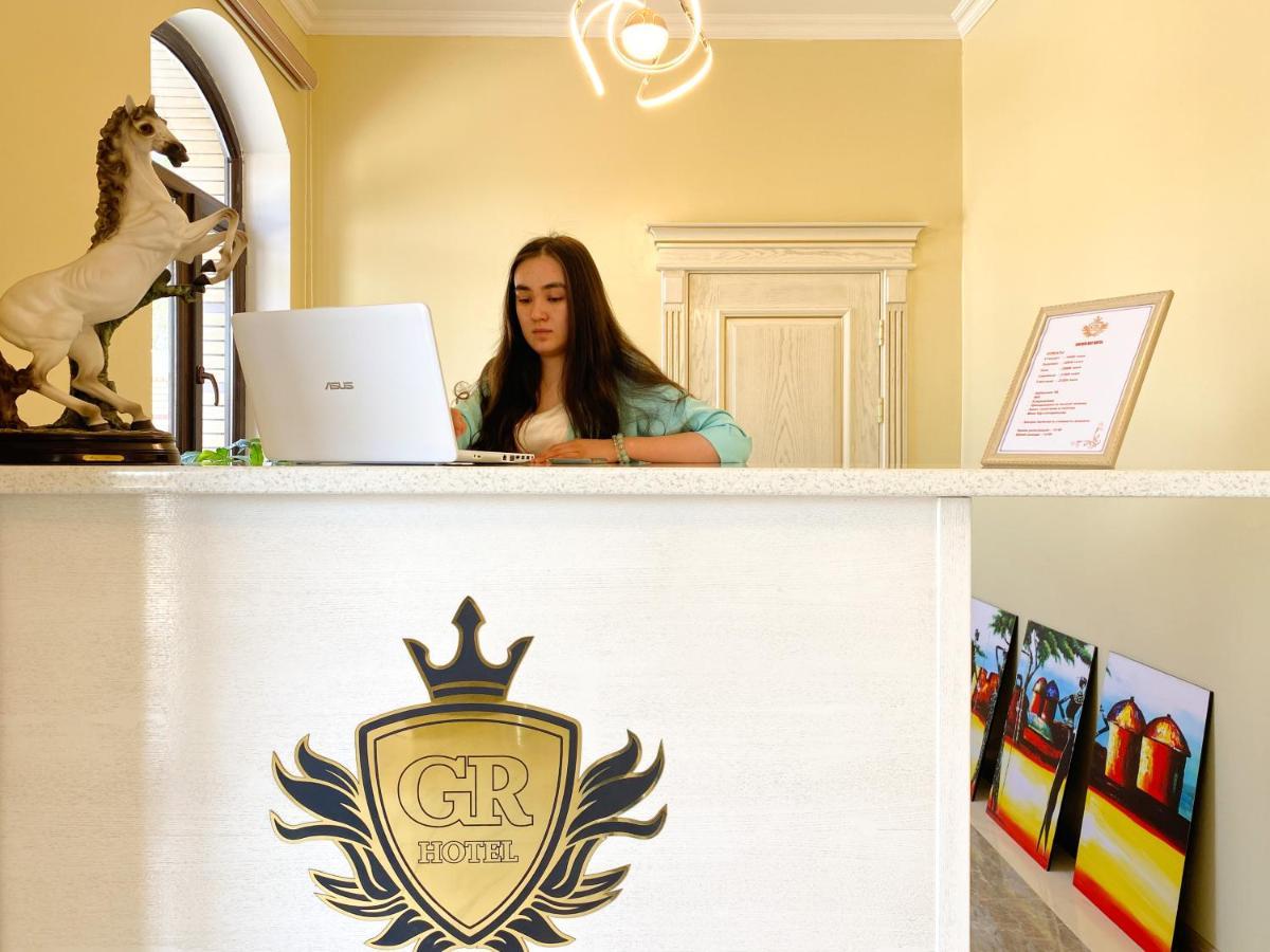 Golden Ray Hotel Turkistan Екстериор снимка